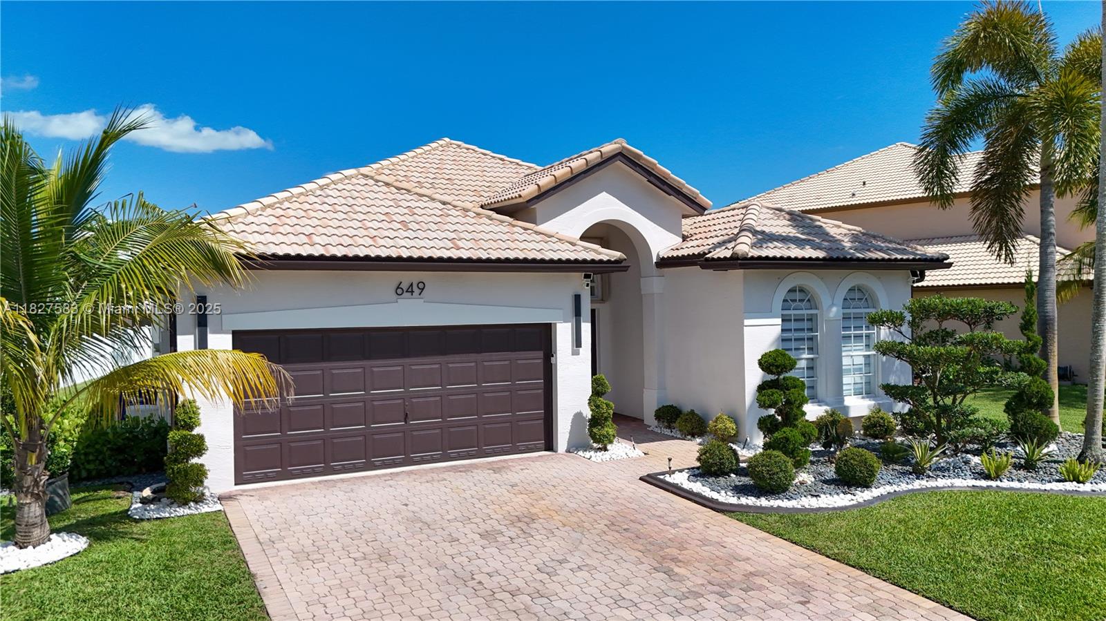 649 SW 168th Way 0