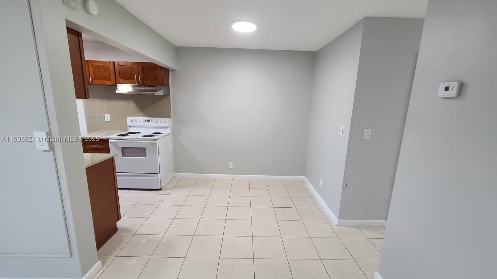 WILEY CONDO APTS INC - Residential Lease