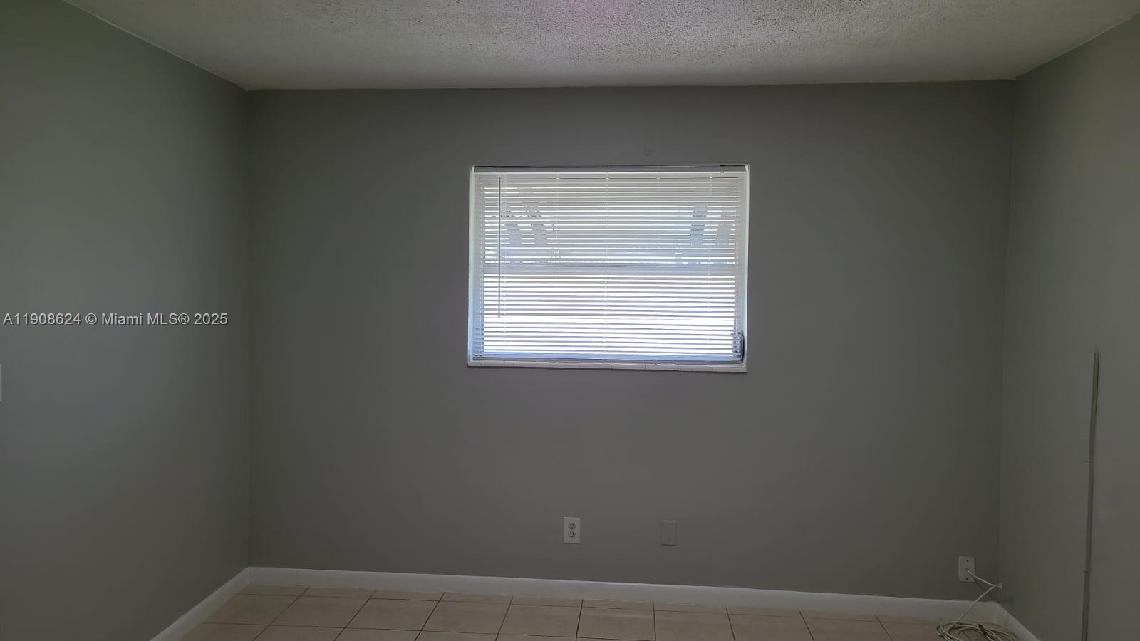 WILEY CONDO APTS INC - Residential Lease