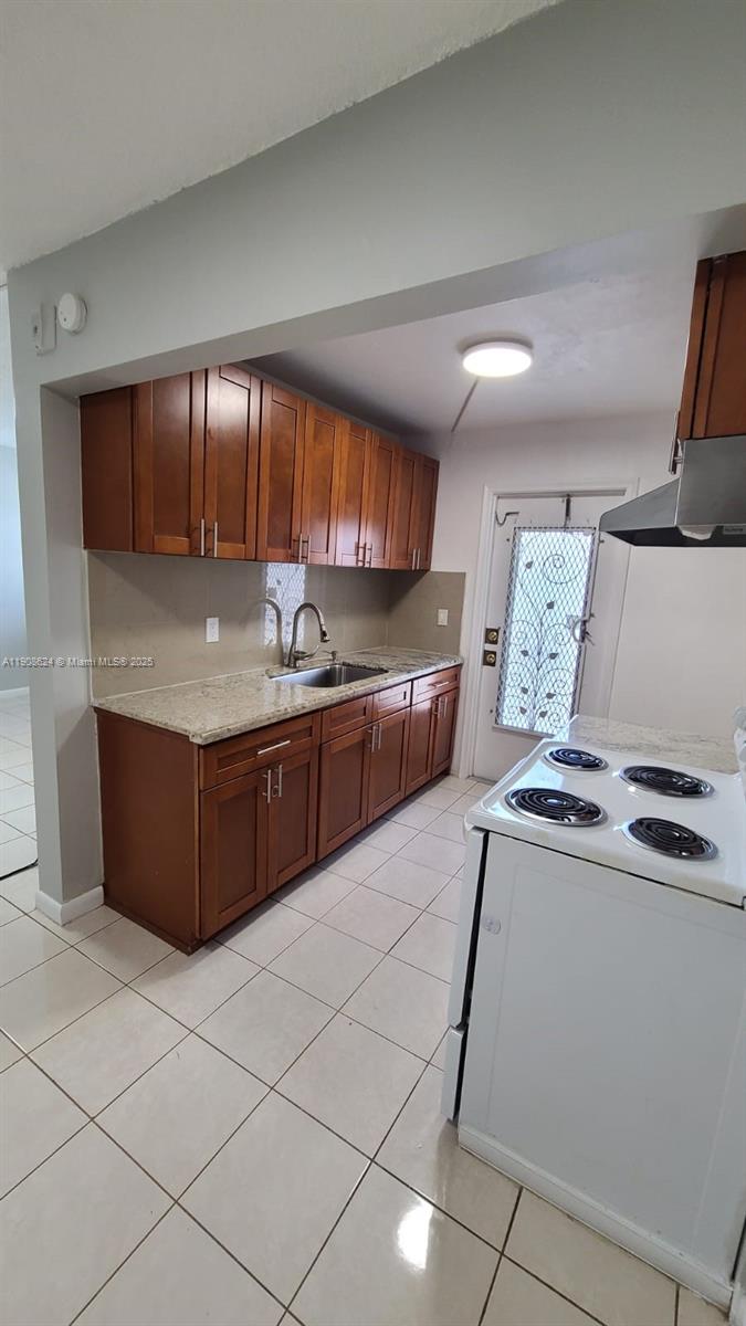 WILEY CONDO APTS INC - Residential Lease