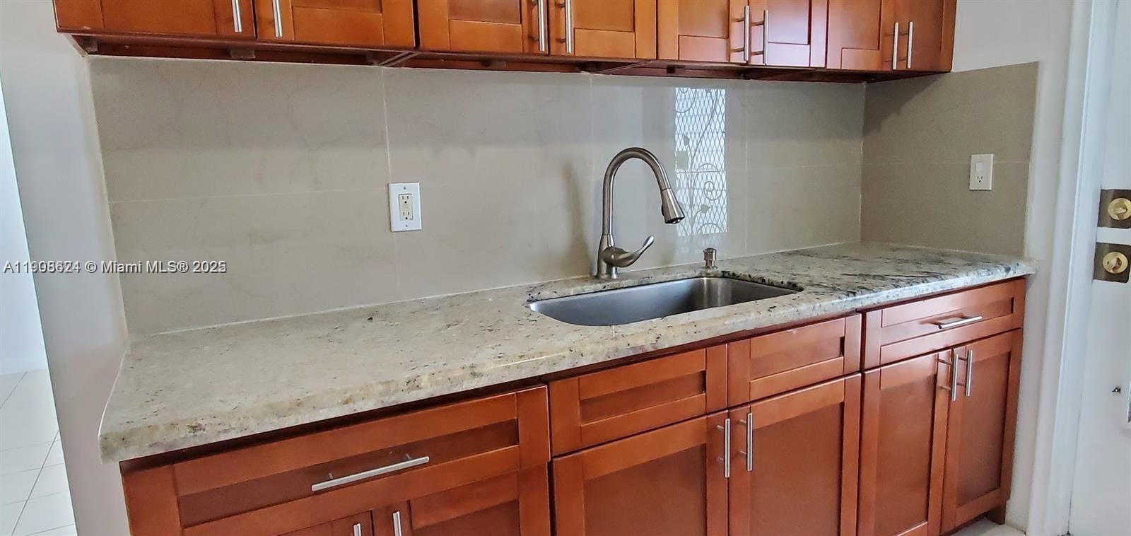 WILEY CONDO APTS INC - Residential Lease