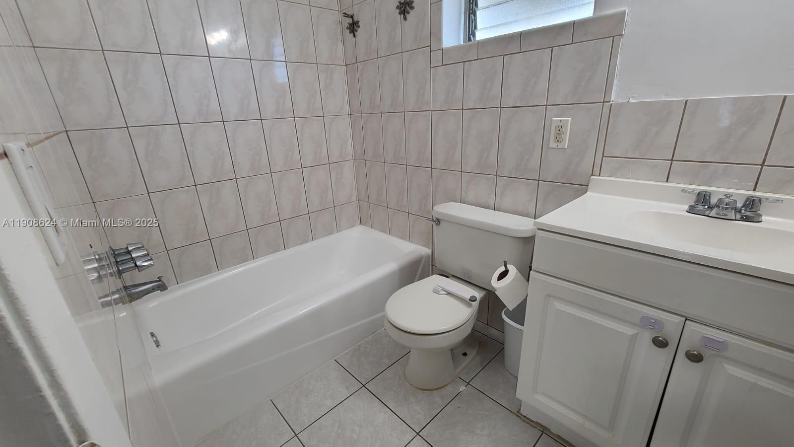 WILEY CONDO APTS INC - Residential Lease