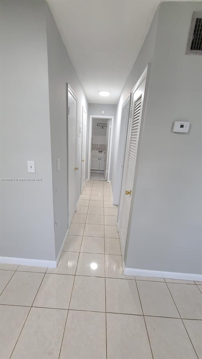 WILEY CONDO APTS INC - Residential Lease