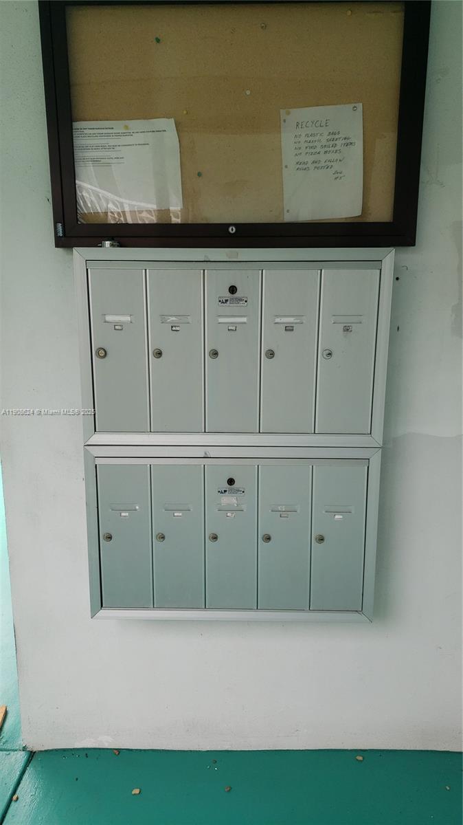 WILEY CONDO APTS INC - Residential Lease