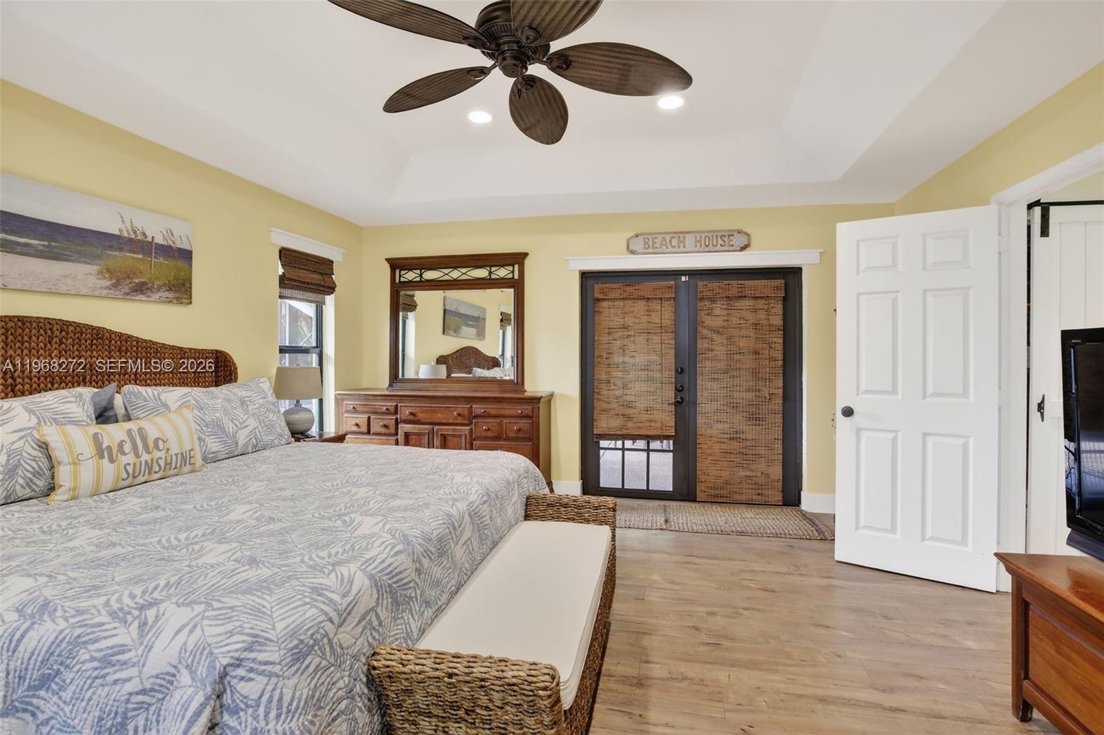 COUNTRY ADDRESS - Residential