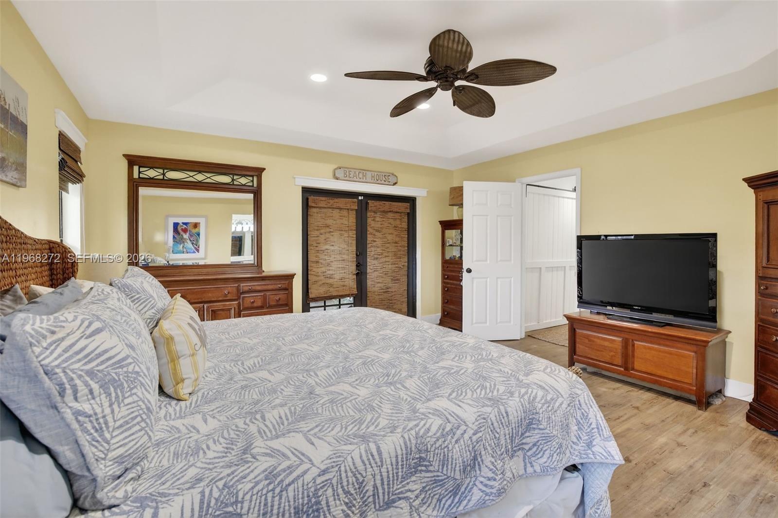 COUNTRY ADDRESS - Residential