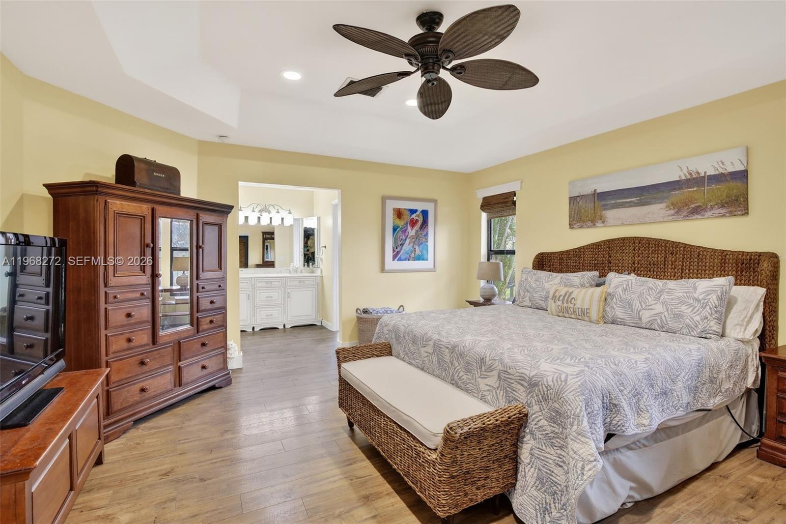 COUNTRY ADDRESS - Residential