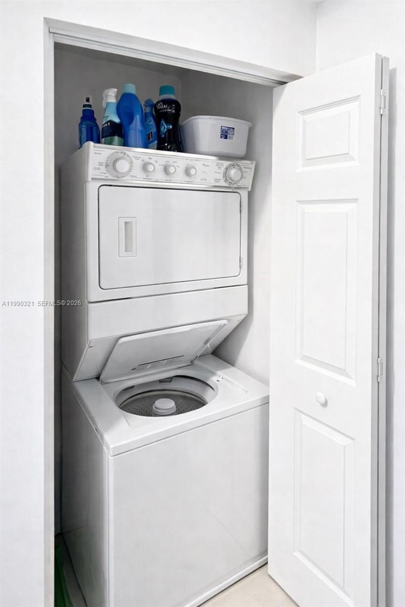 GABLES MARQUIS CONDO - Residential Lease