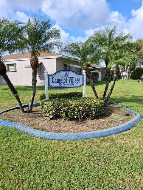 14741 Wildflower Ln Delray Beach FL 33446