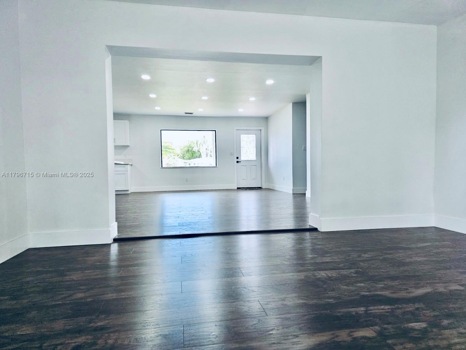WINDWARD ESTATES SEC 1 - Residential