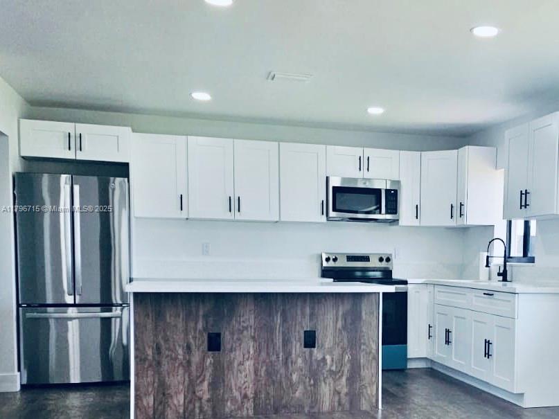 WINDWARD ESTATES SEC 1 - Residential