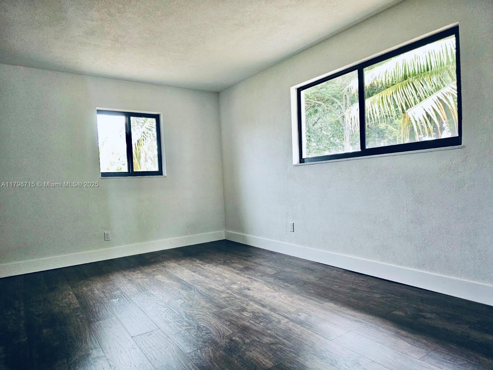 WINDWARD ESTATES SEC 1 - Residential