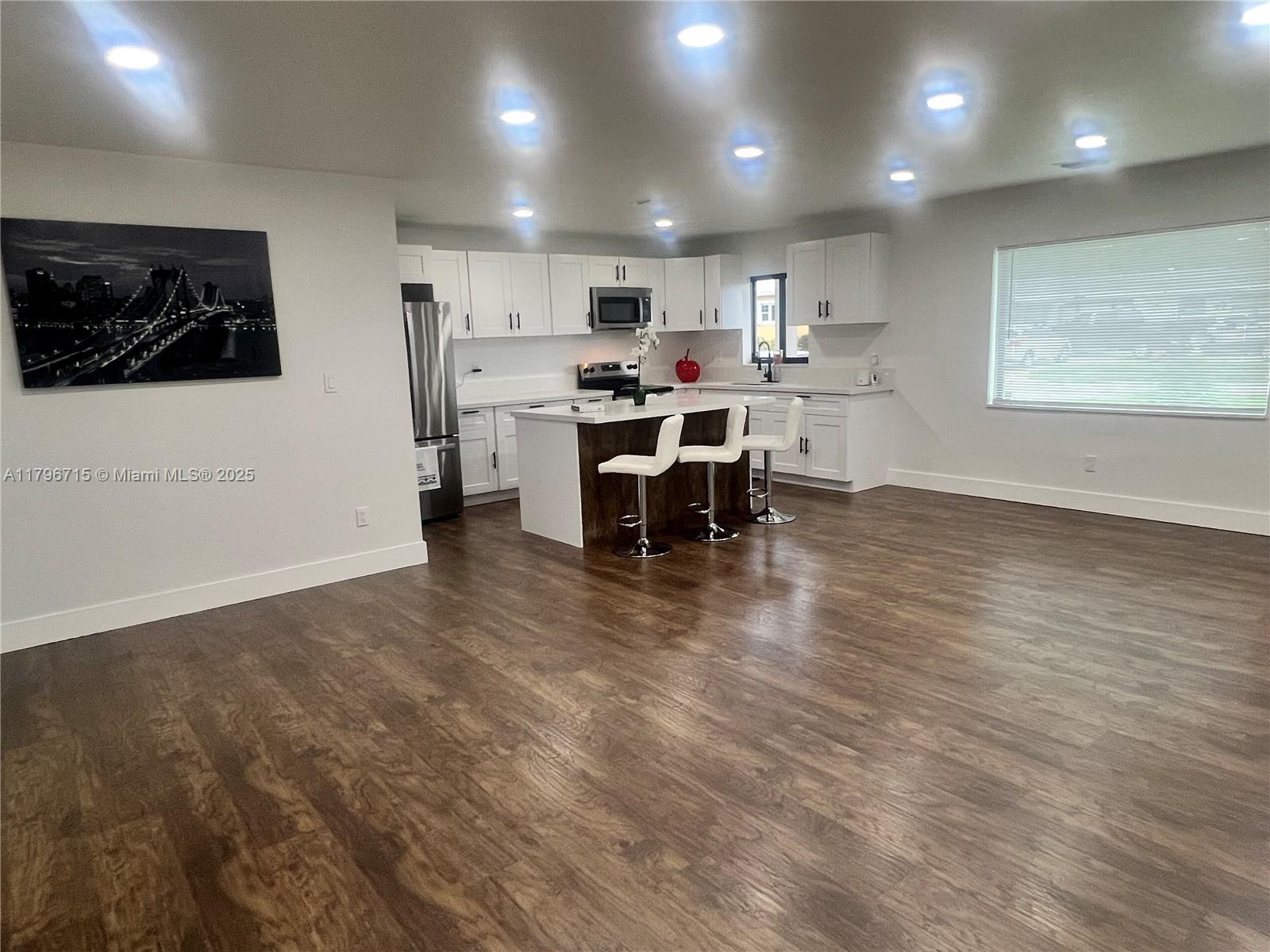 WINDWARD ESTATES SEC 1 - Residential