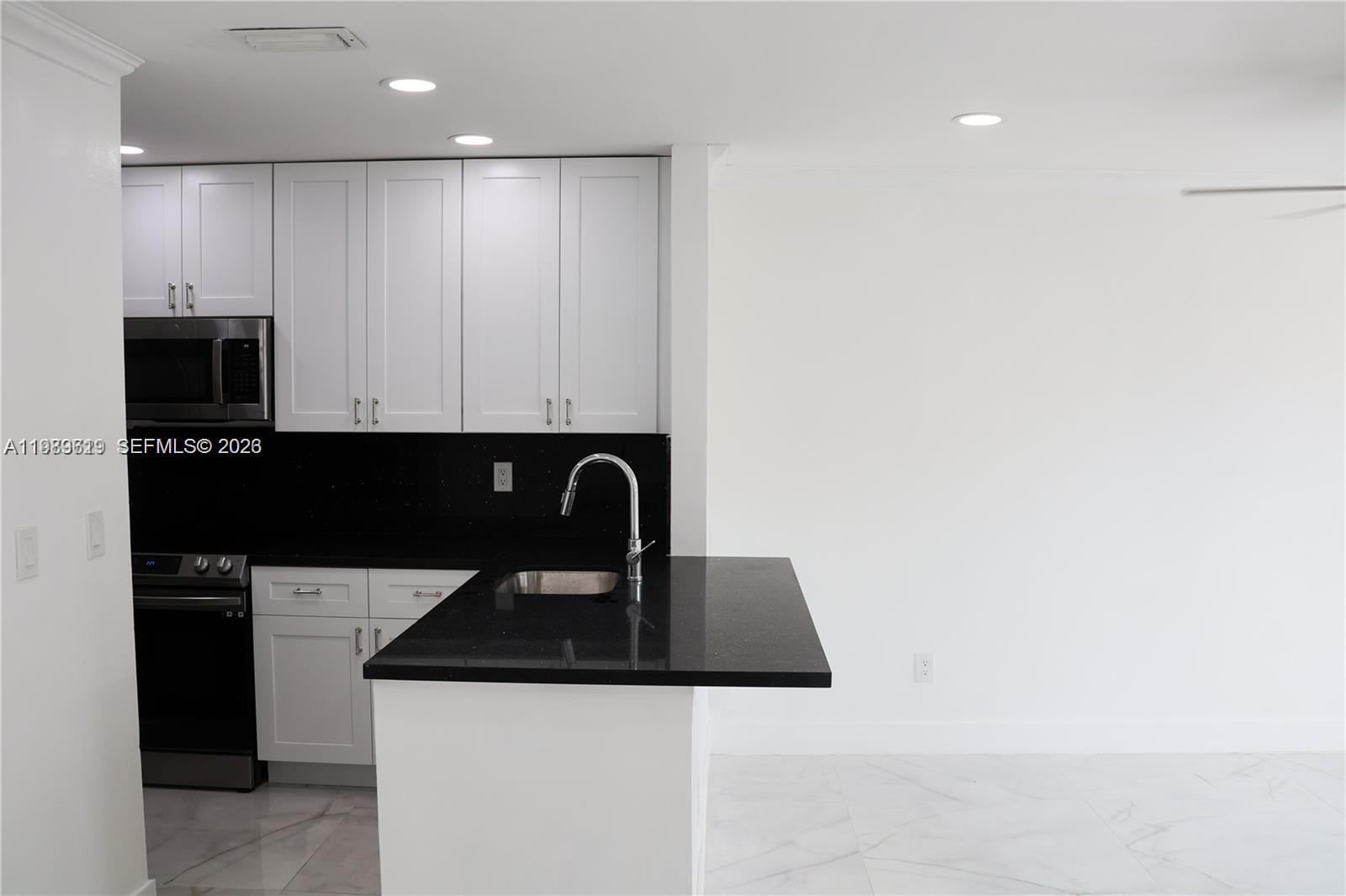 LAGO GRANDE TWO CONDO - Residential Lease