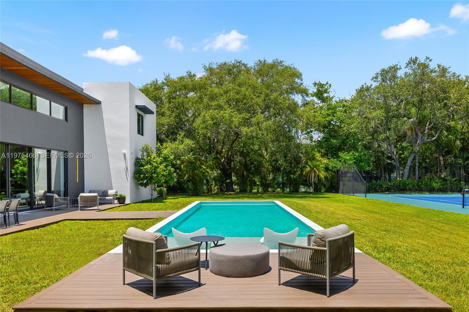 HALLMARK HEIGHTS ESTATES - Residential