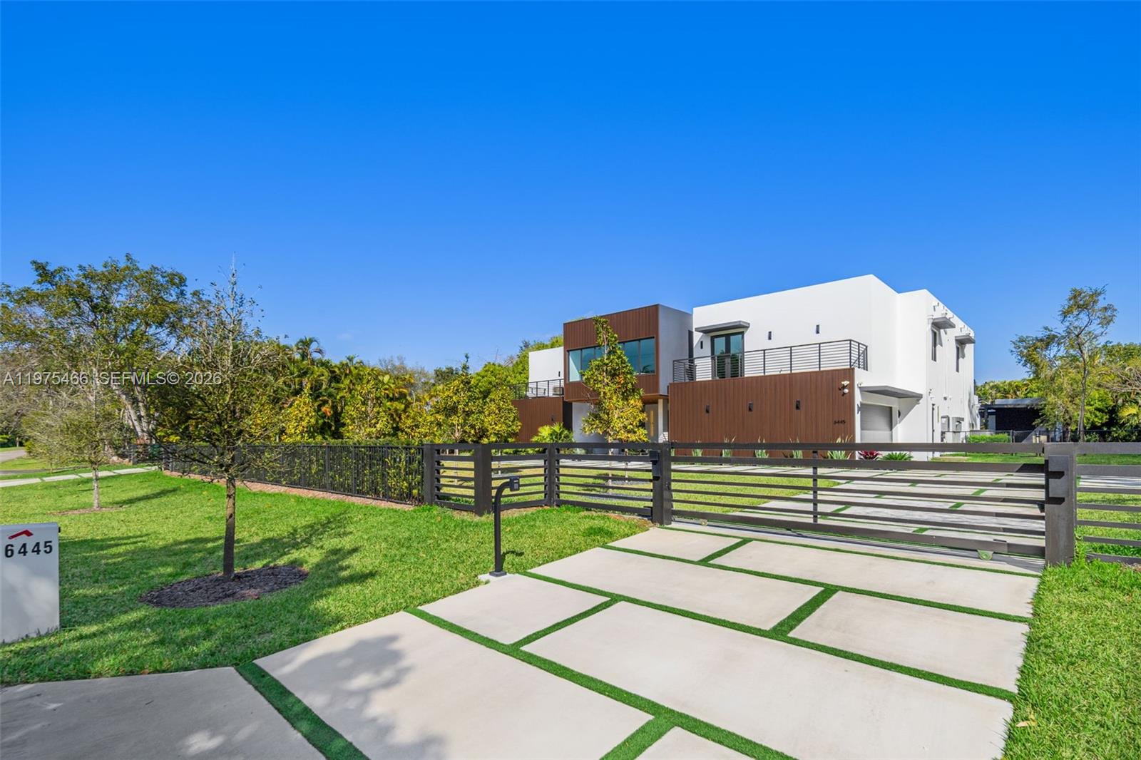 HALLMARK HEIGHTS ESTATES - Residential