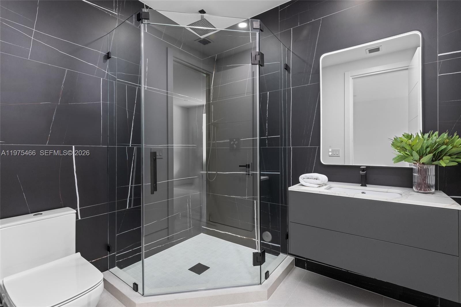 HALLMARK HEIGHTS ESTATES - Residential