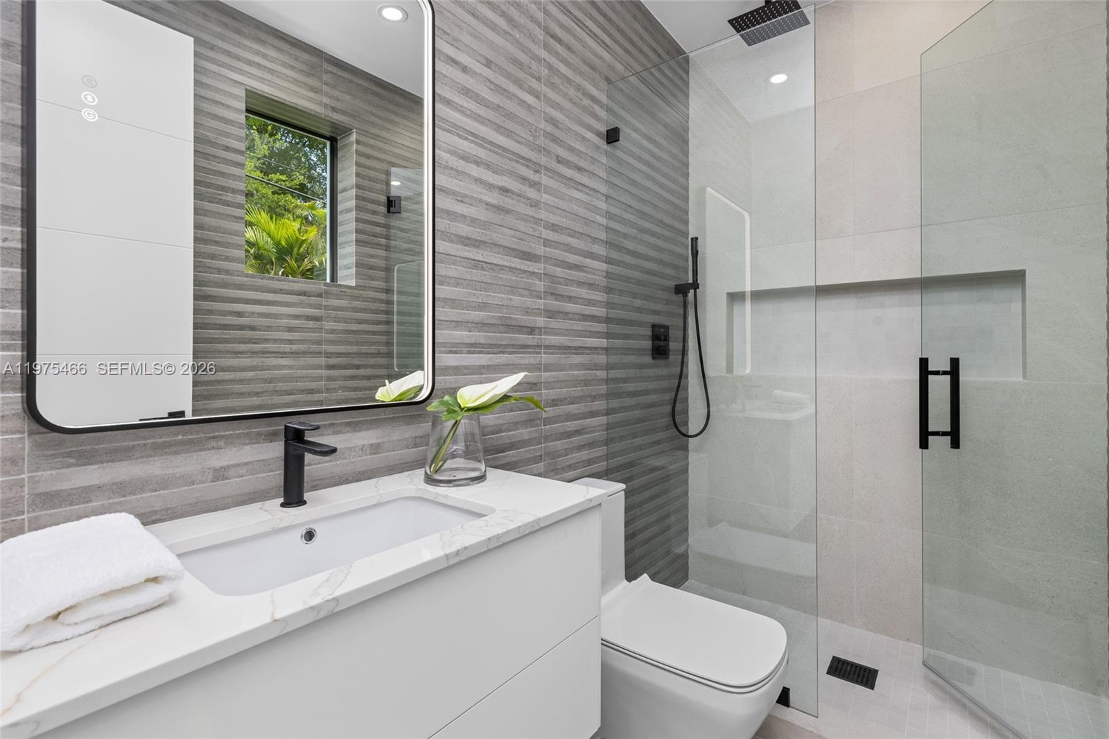 HALLMARK HEIGHTS ESTATES - Residential