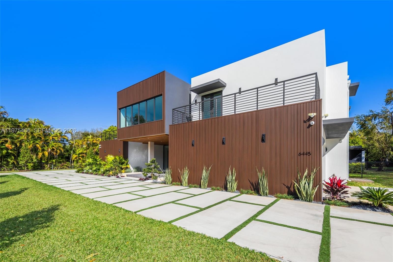 HALLMARK HEIGHTS ESTATES - Residential