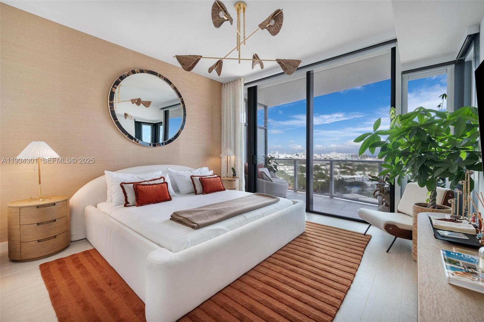 FIVE PARK MIAMI BEACH - Residential