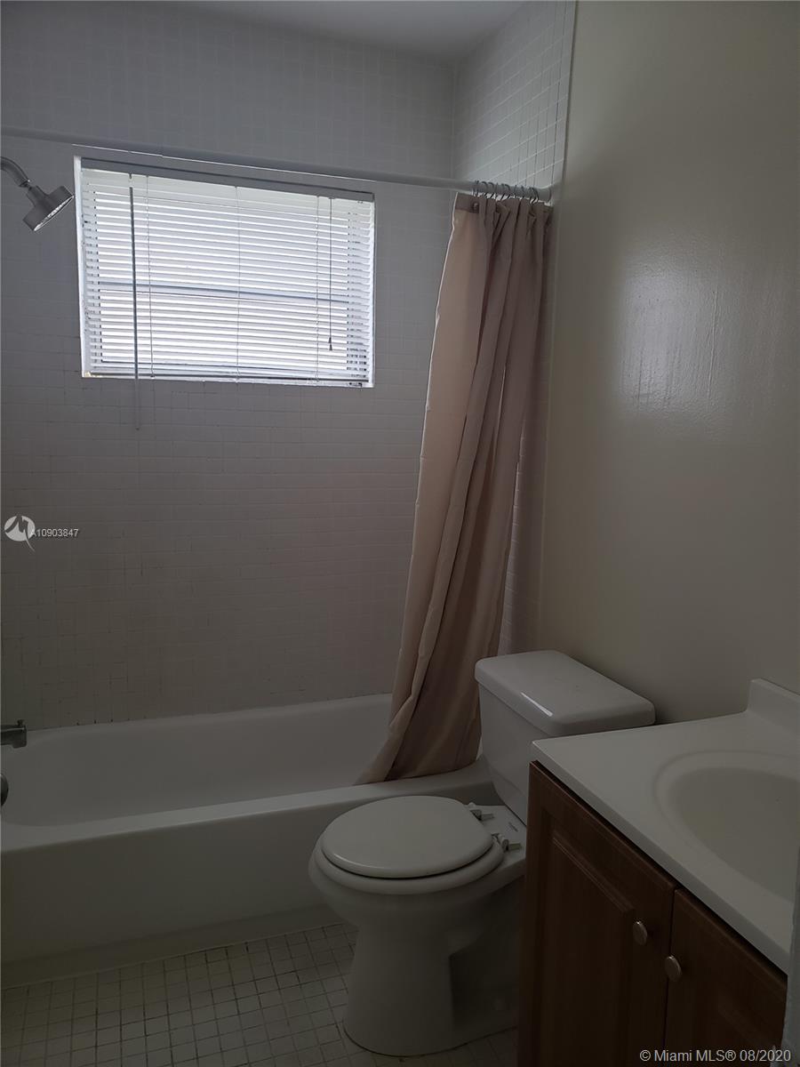 SEVENTEENTH GREEN CONDO - Residential Lease