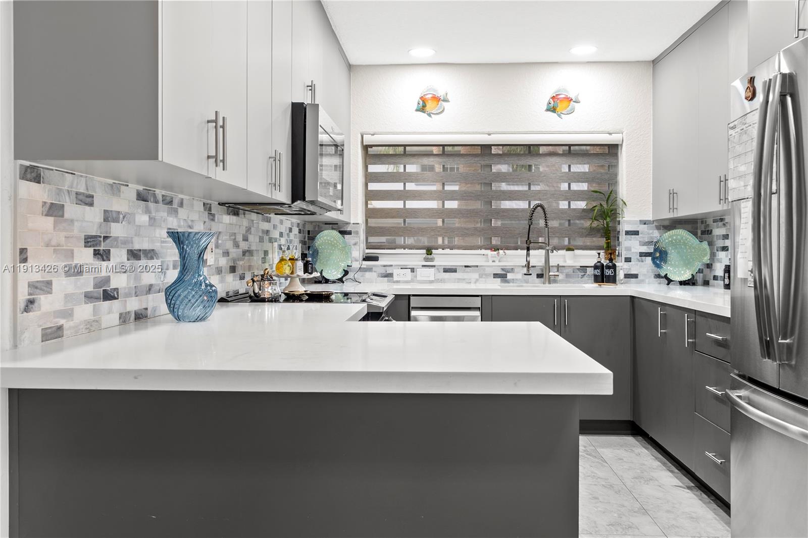 KEY LARGO TOWNHOMES CONDO - Residential Lease