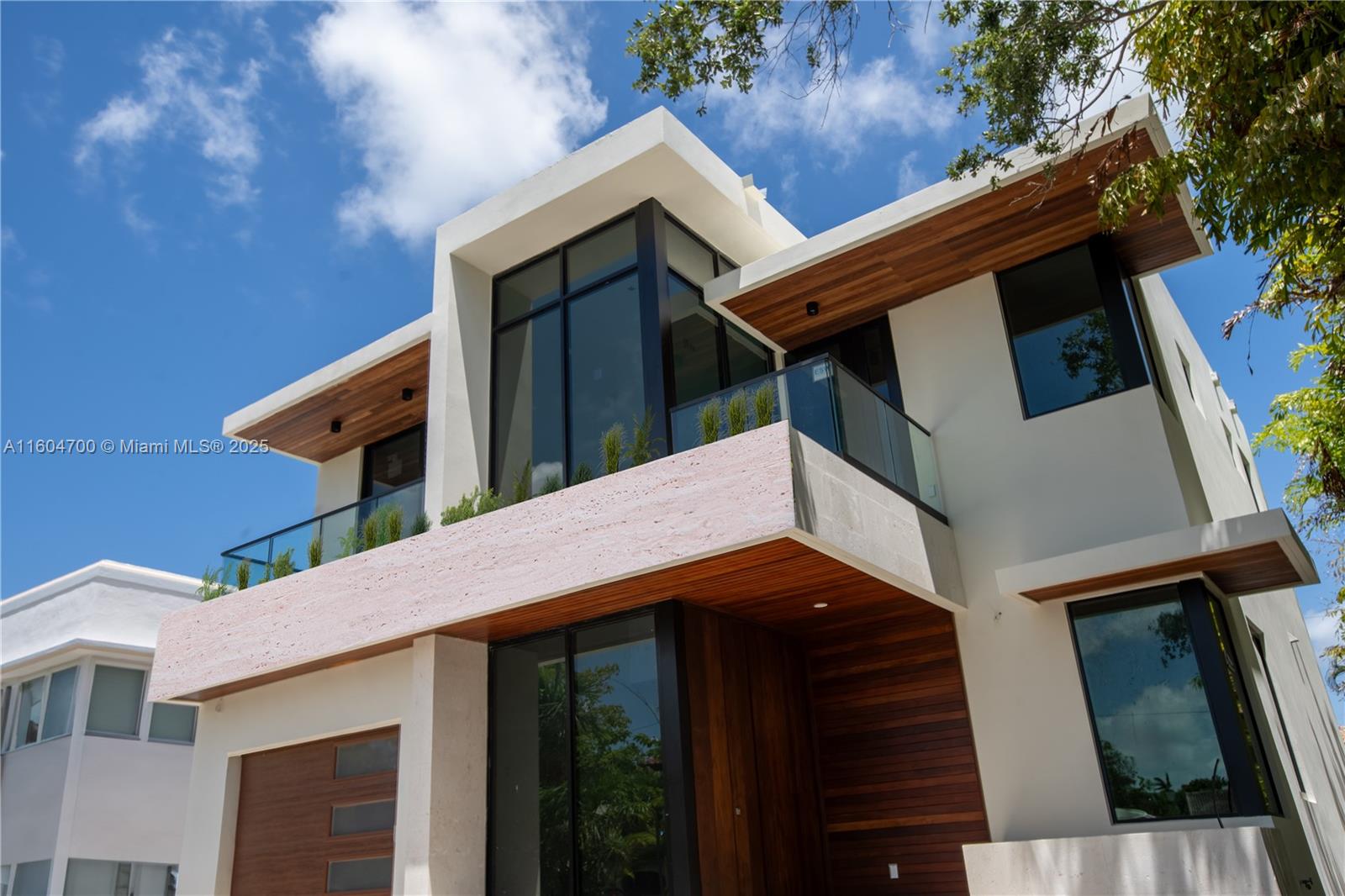 SURPRISE LAKE - Residential Lease