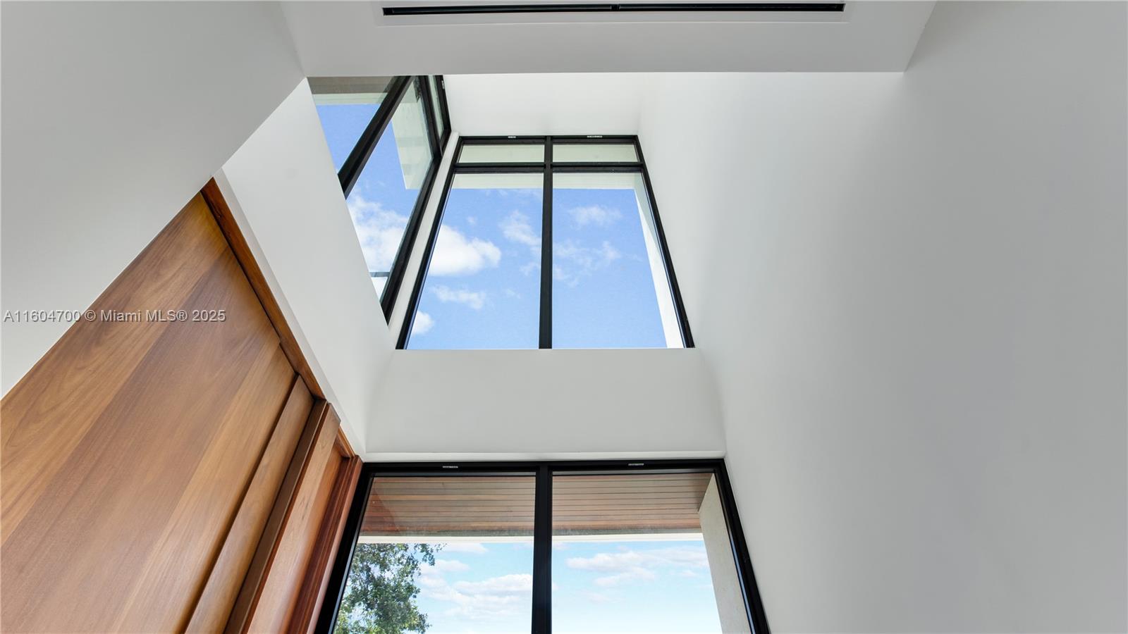 SURPRISE LAKE - Residential Lease