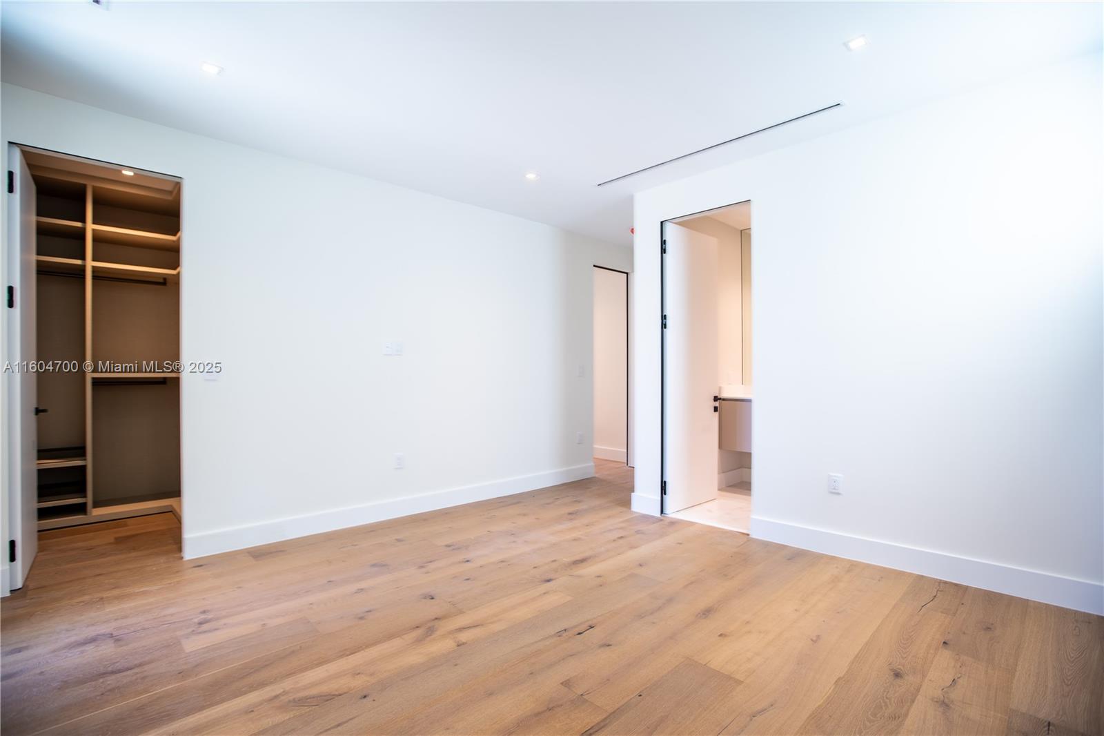 SURPRISE LAKE - Residential Lease