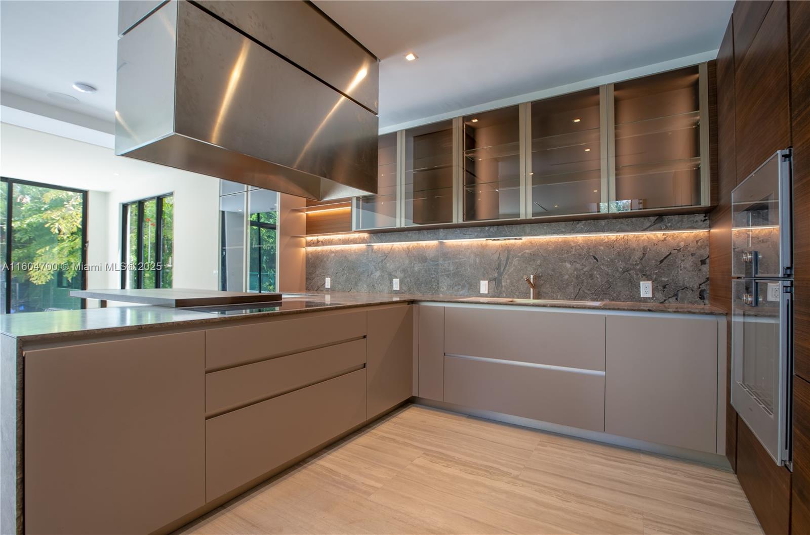 SURPRISE LAKE - Residential Lease