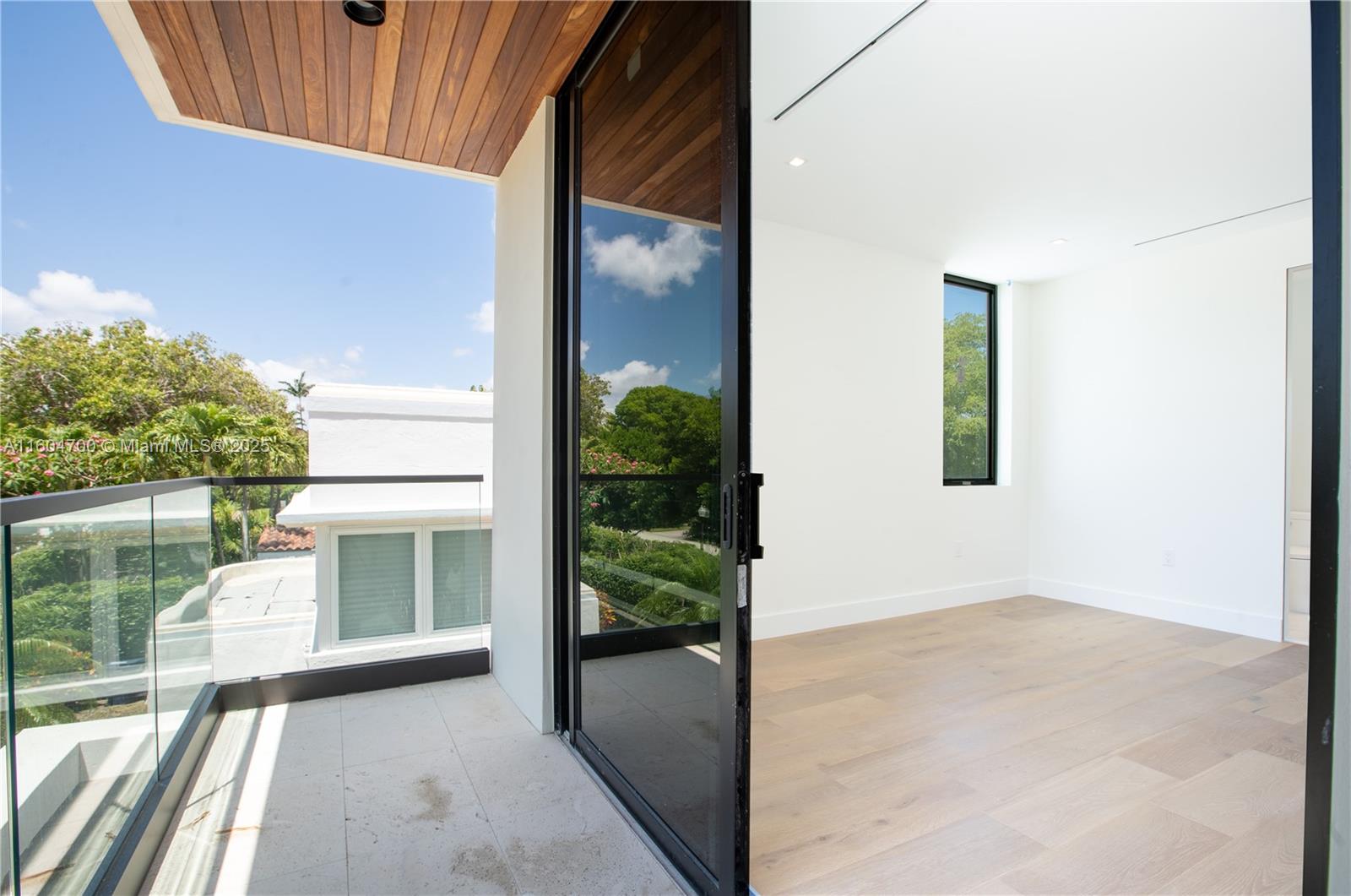 SURPRISE LAKE - Residential Lease