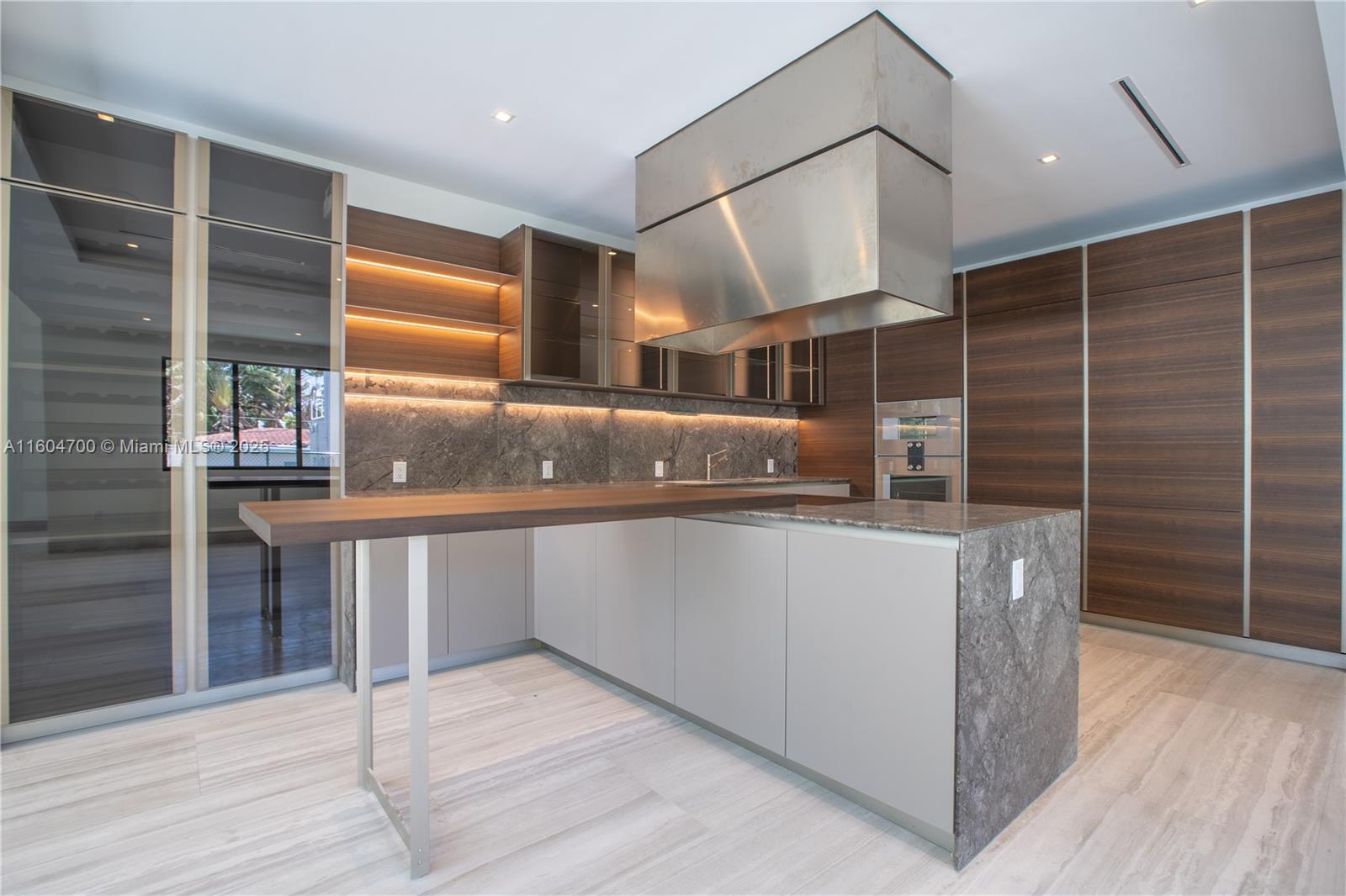 SURPRISE LAKE - Residential Lease