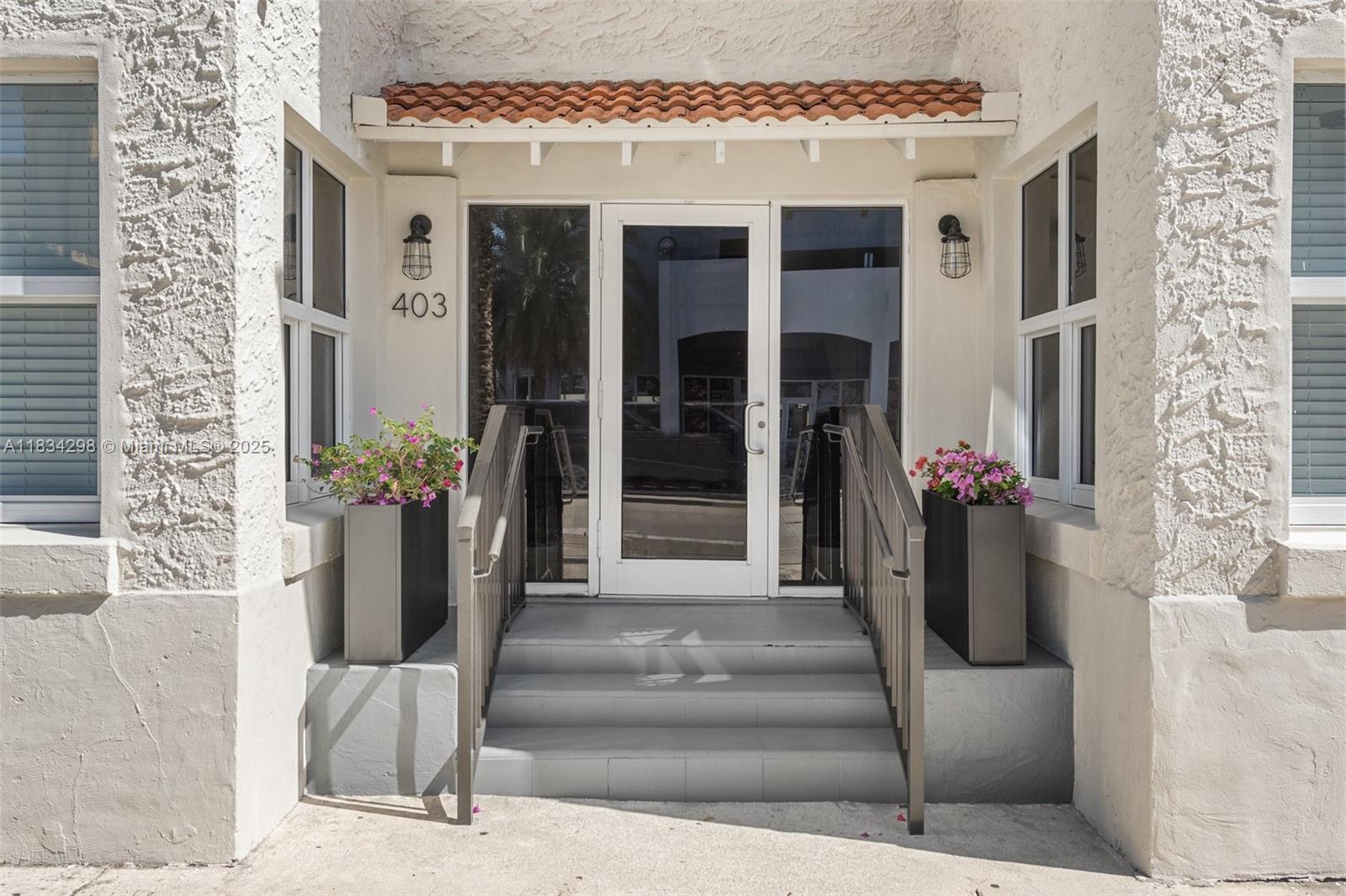 403 SW 12th Ave