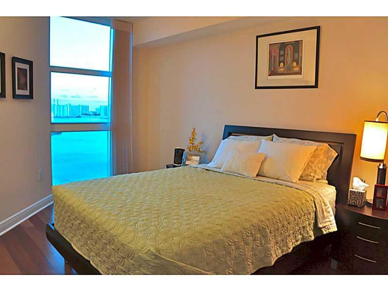 100 HIDDEN BAY CONDO - Residential Lease