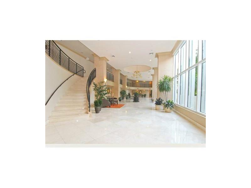 100 HIDDEN BAY CONDO - Residential Lease