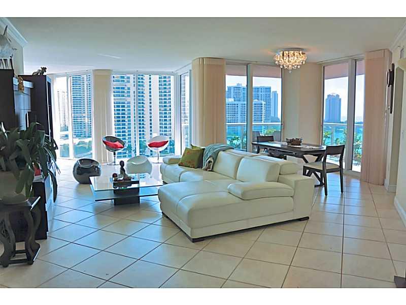 100 HIDDEN BAY CONDO - Residential Lease