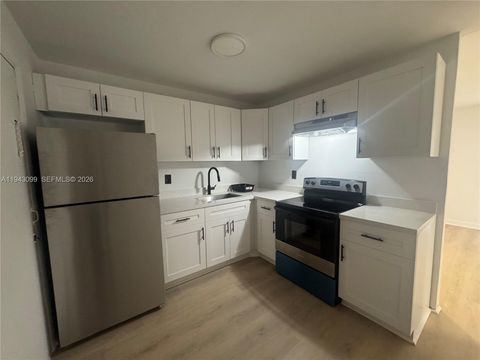 12215 W Dixie Hwy 106 North Miami FL 33161