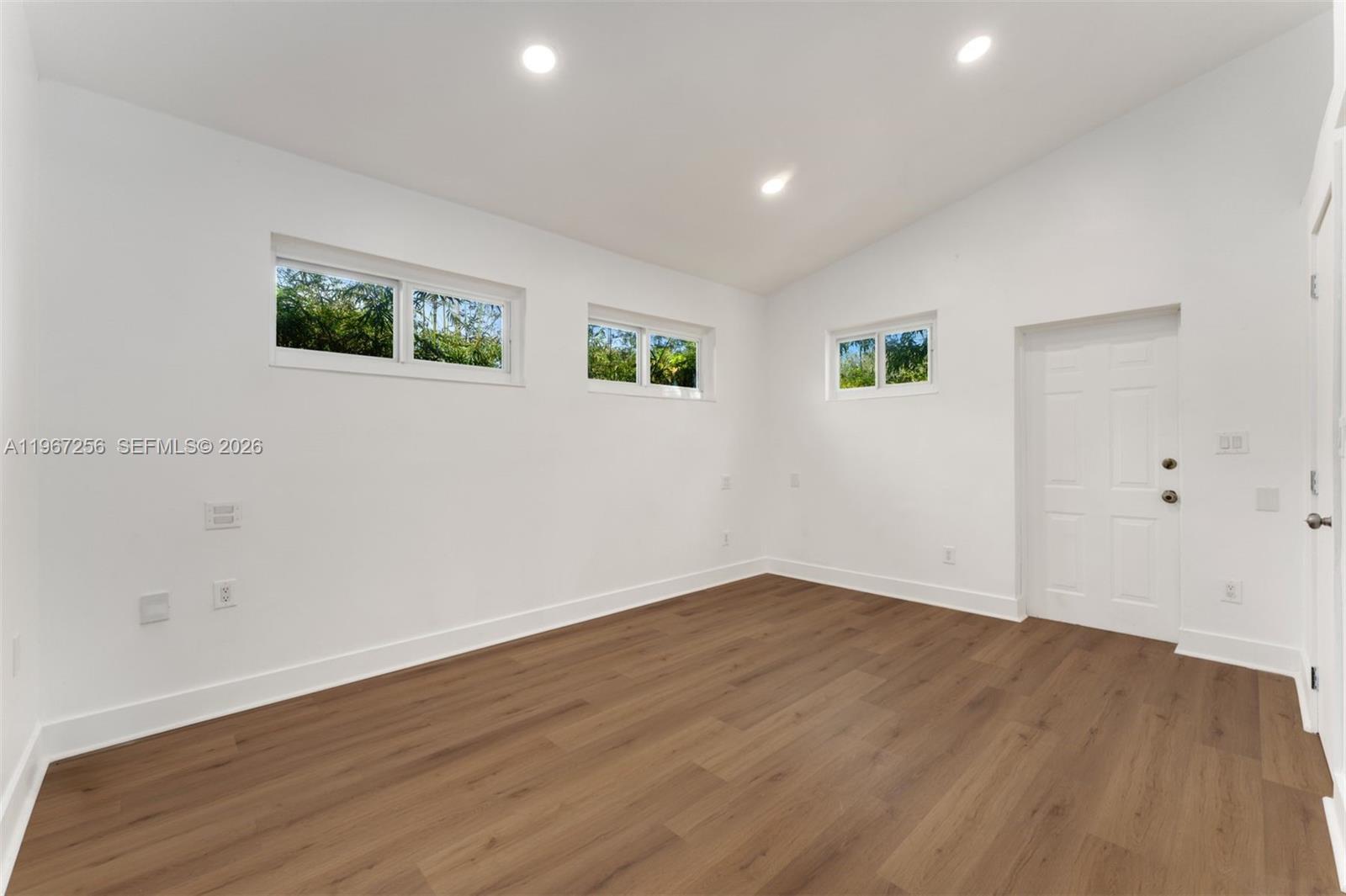 COCOPLUM TERR - Residential