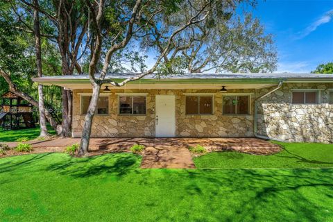 7031 SW 63rd Ct South Miami FL 33143