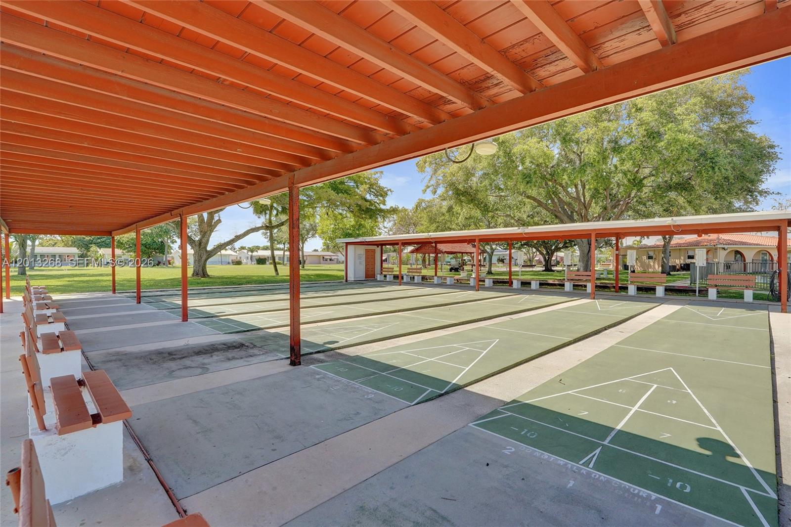 MAINLANDS OF TAMARAC LAKE - Residential