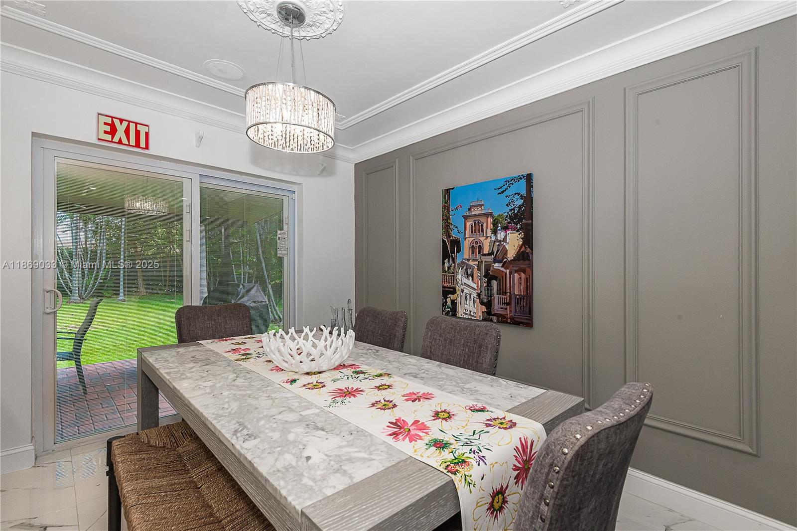 GARRISONS SUB - Residential Lease