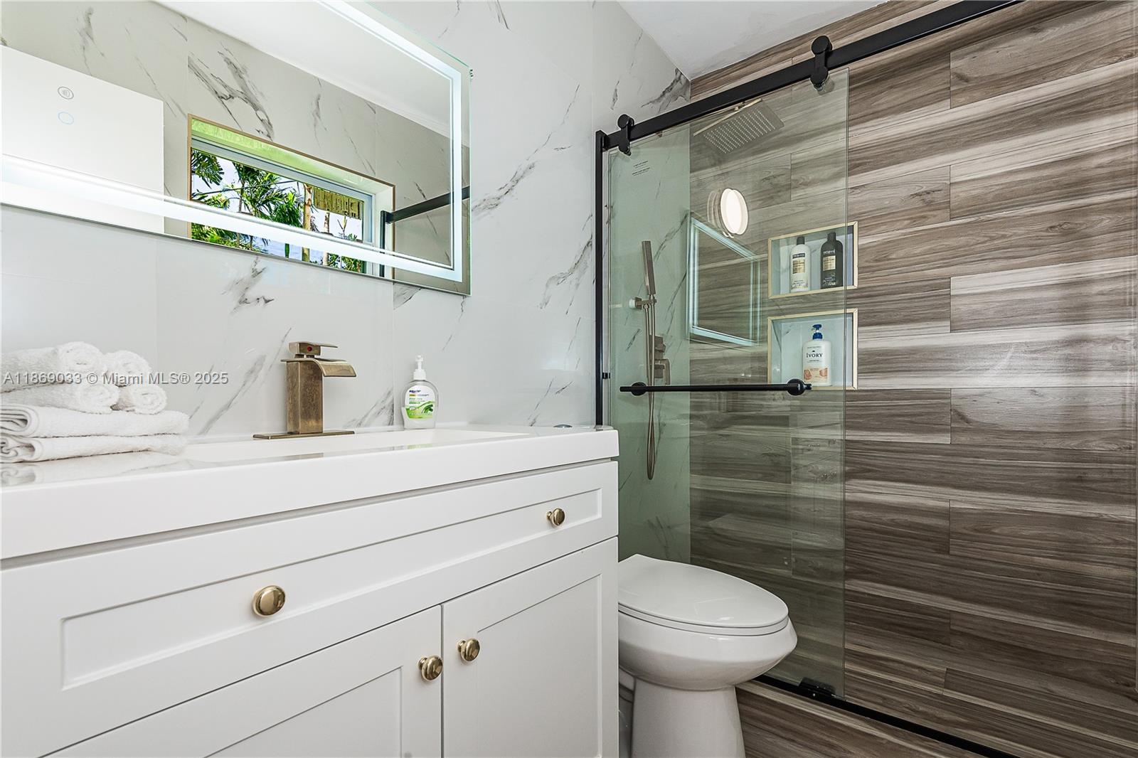 GARRISONS SUB - Residential Lease