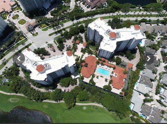 TURNBERRY VLG NO TOWER CO - Residential Lease