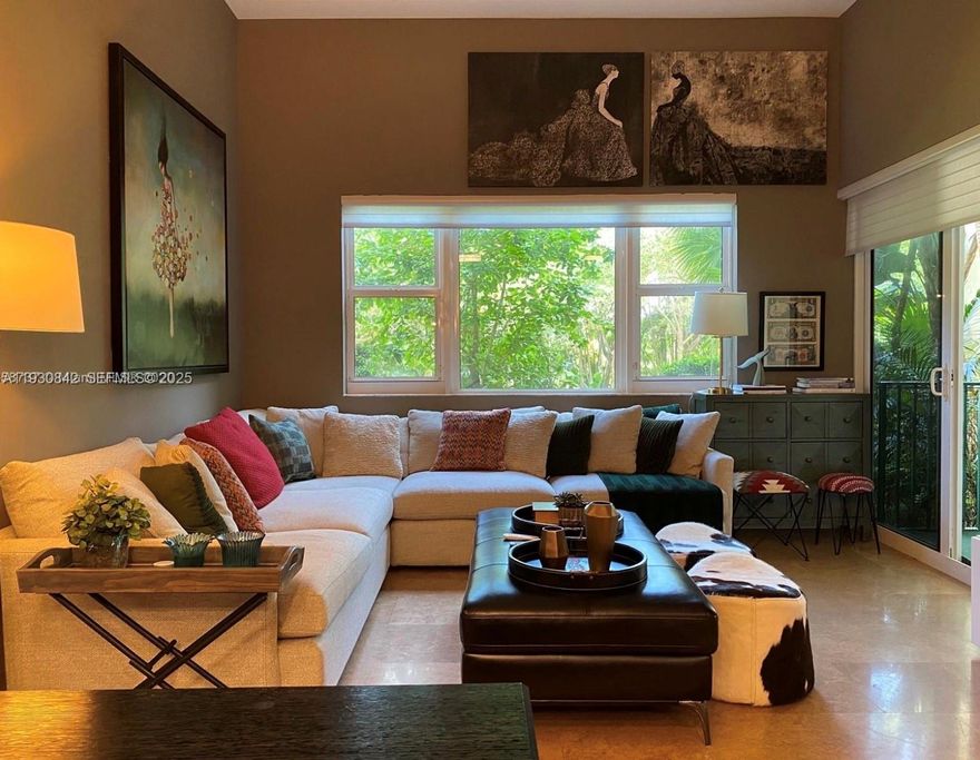 Spectacular 2/2 at ground level, high ceiling, professionally decorated unit, granite counter tops, custom closets.
FULLY FURNISHED. Washer/Dryer in Unit. Turnberry Village offers a full range of amenities including state of the
art fitness center, spa, resort style pool with towels for residents, 24/7 secured lobby, party room, teens room,
kid’s rooms, conference room, billiard room, valet 24/7, BBQ grills and many more. Short ride to Aventura Mall,
dining places and entertainment. Easy access to Collins Ave and US-1 Biscayne Blvd. Available February 5th, 2026.