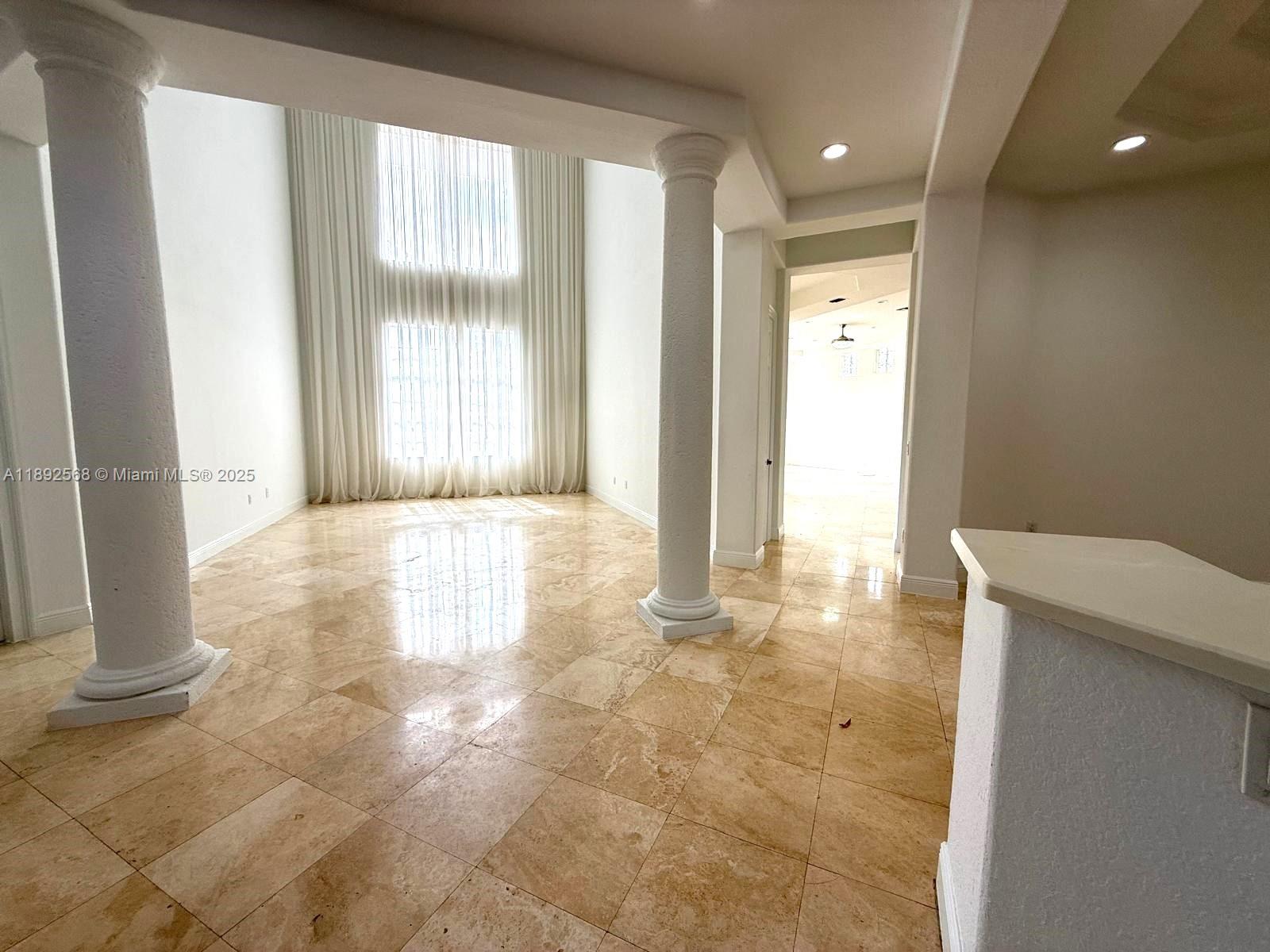THREE ISLANDS 3RD SEC - Residential Lease