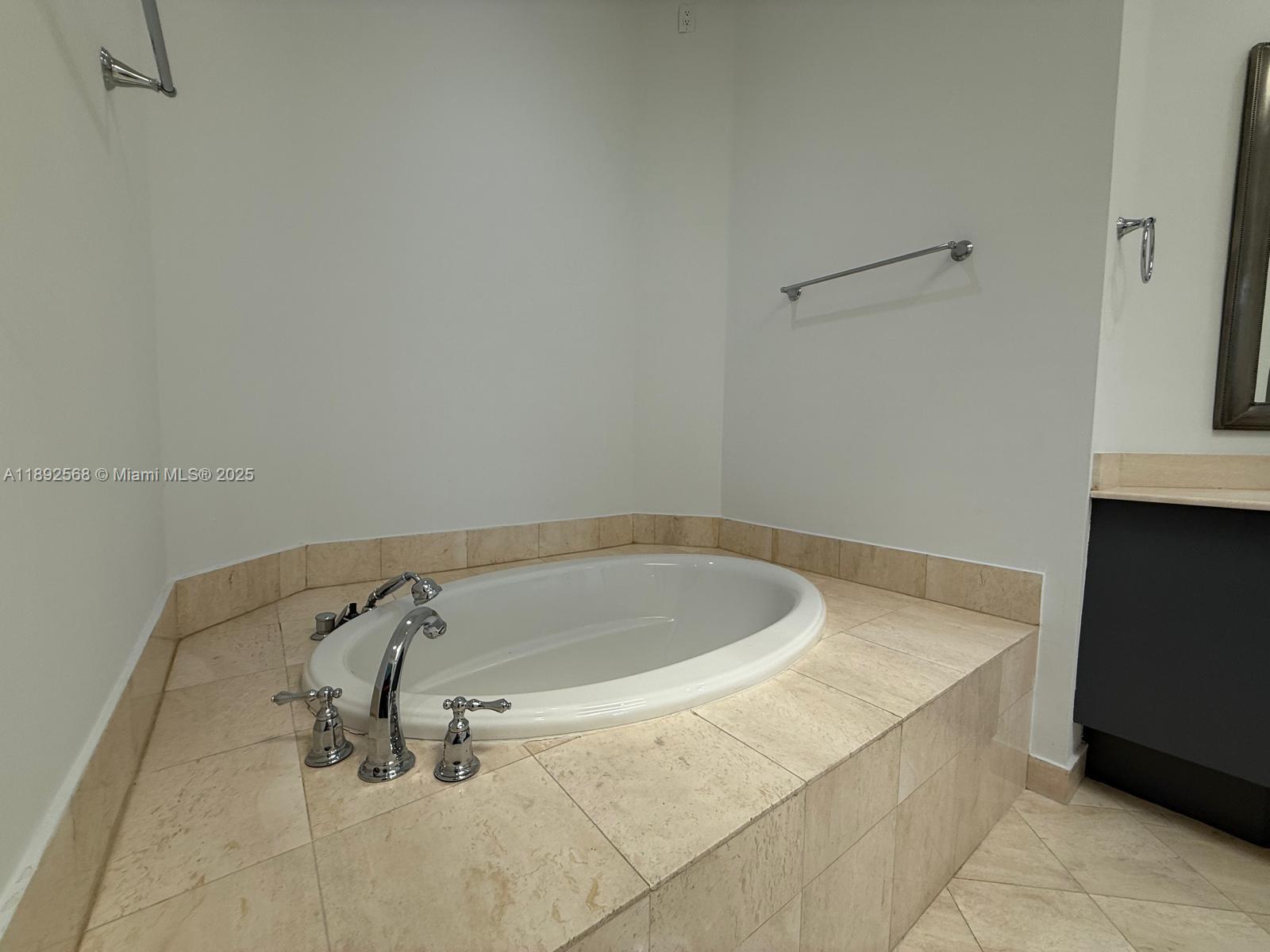 THREE ISLANDS 3RD SEC - Residential Lease