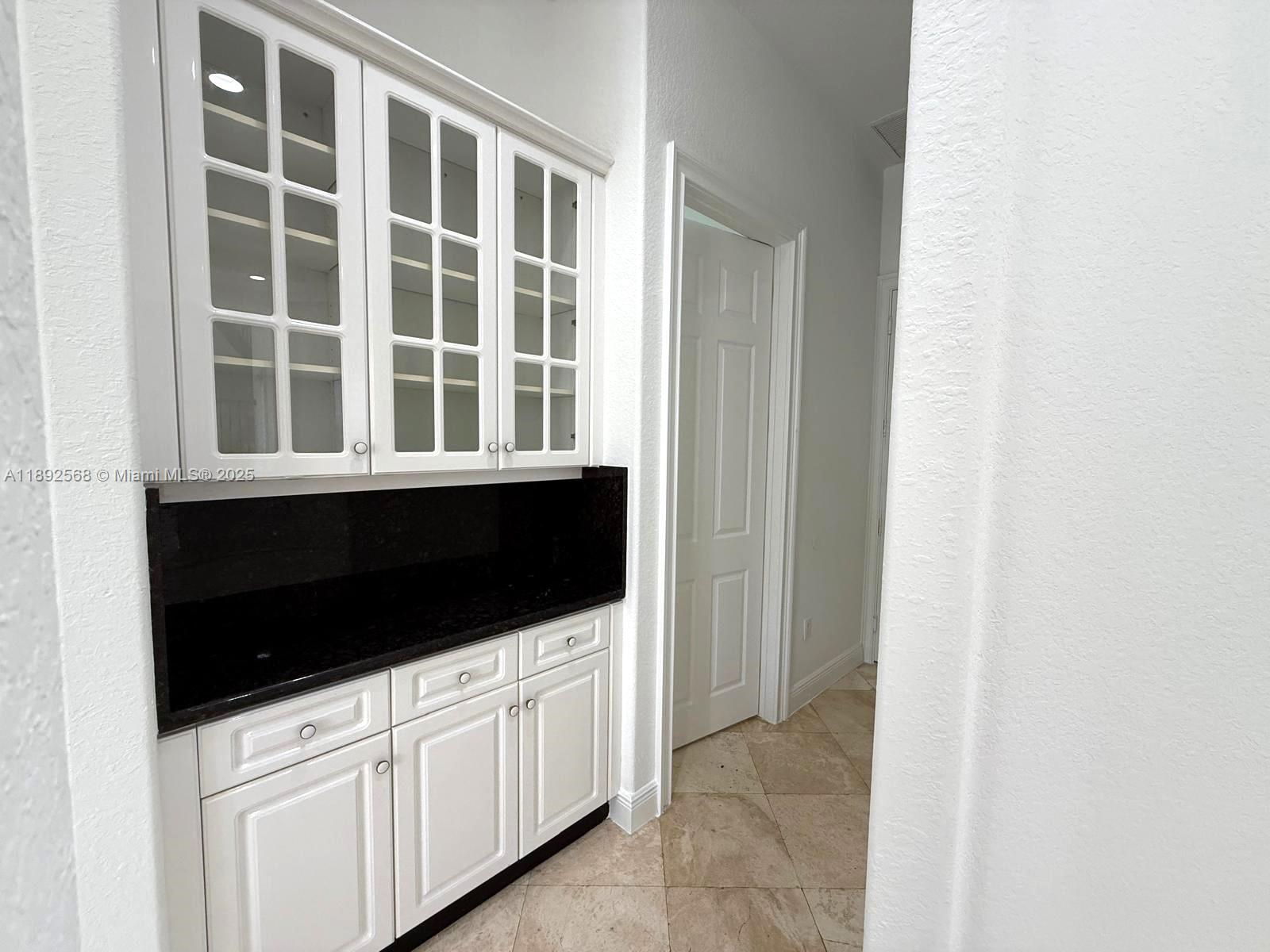 THREE ISLANDS 3RD SEC - Residential Lease