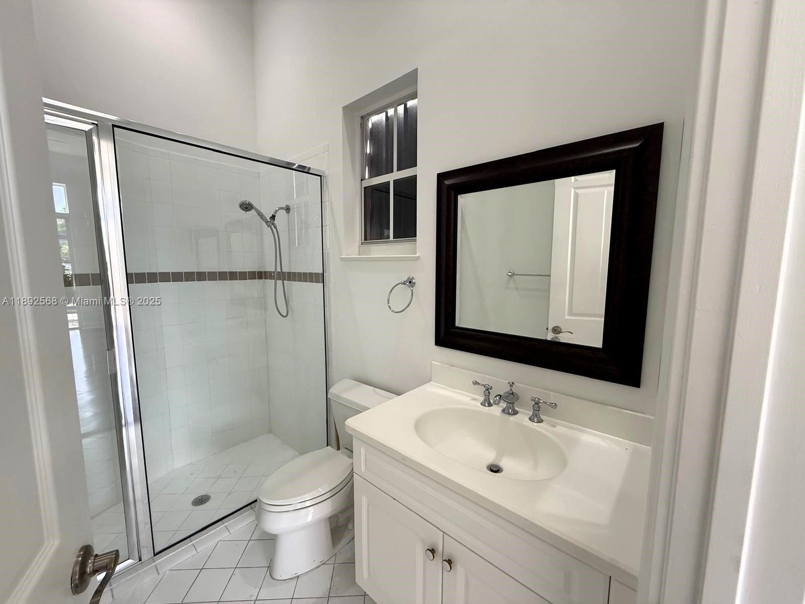 THREE ISLANDS 3RD SEC - Residential Lease