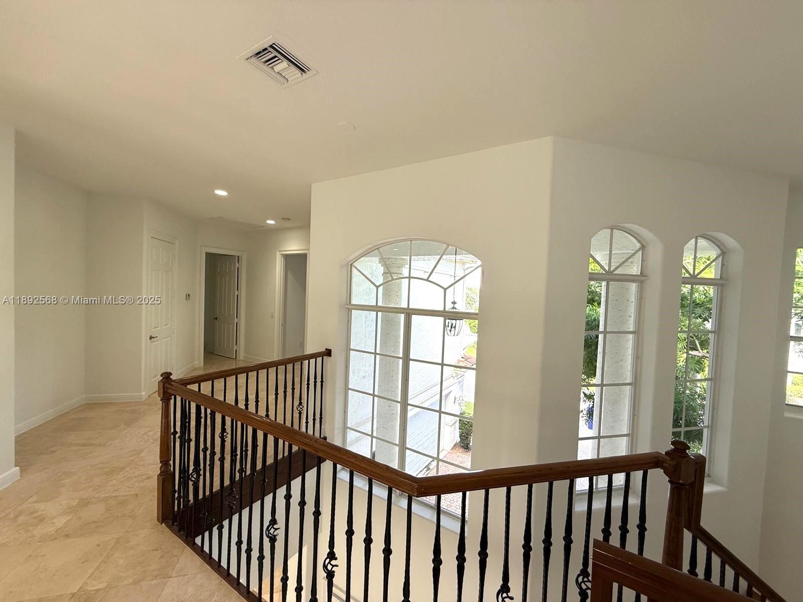 THREE ISLANDS 3RD SEC - Residential Lease