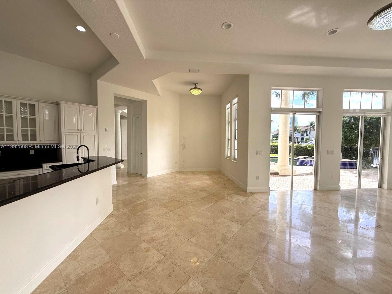 THREE ISLANDS 3RD SEC - Residential Lease